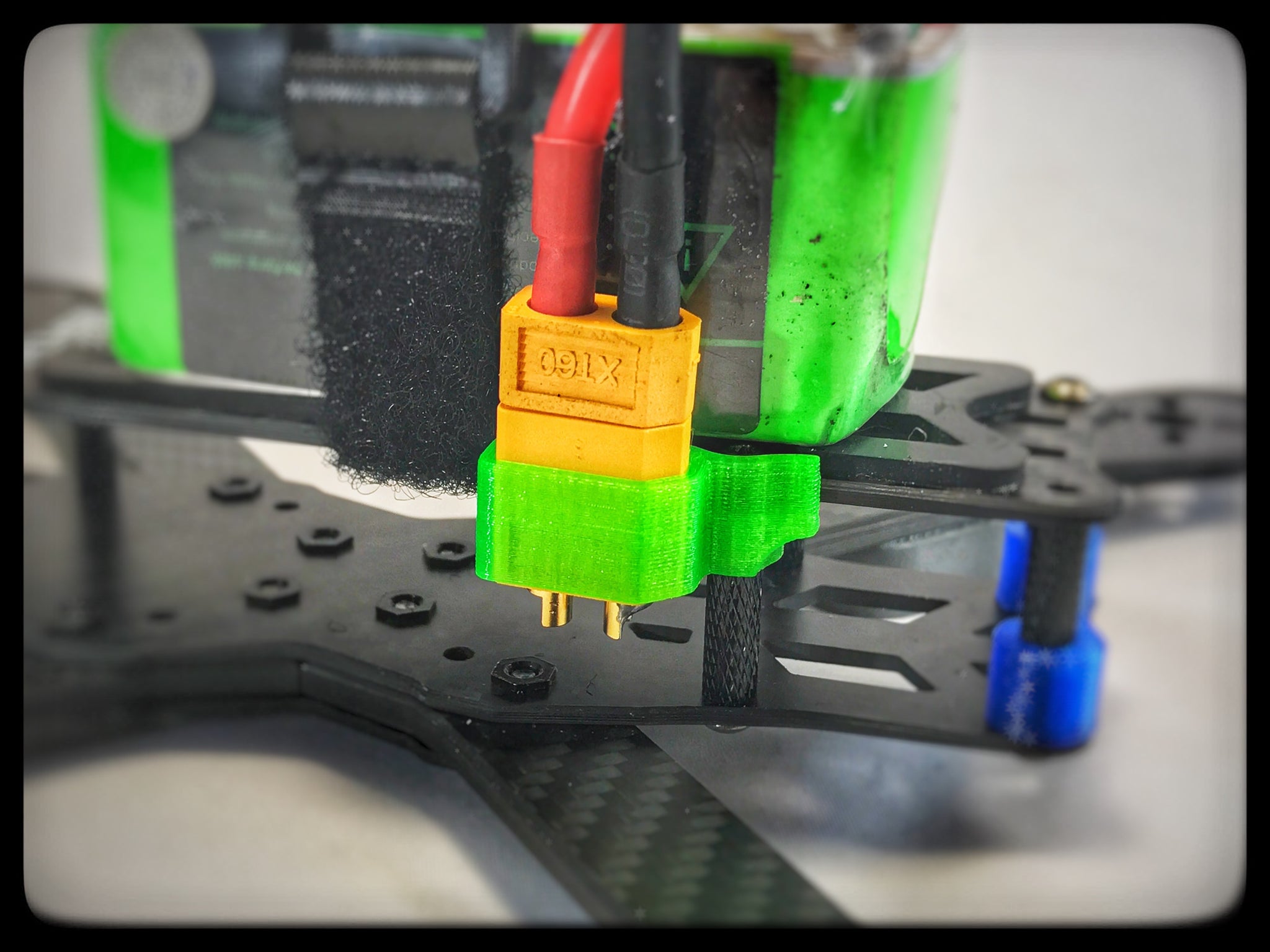 Xhover Stingy & Stingy V2 XT60 Holder – Brain3D